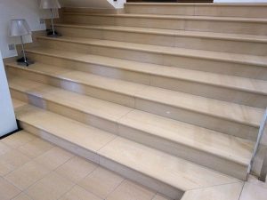 سنگ پله چینی ازنا برش استاندارد سطح صاف مقاومت بالا نصب آسان