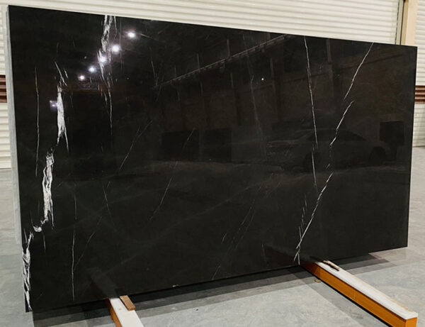 سنگ چینی ازنا مشکی جلوه لوکس و دوام طولانی